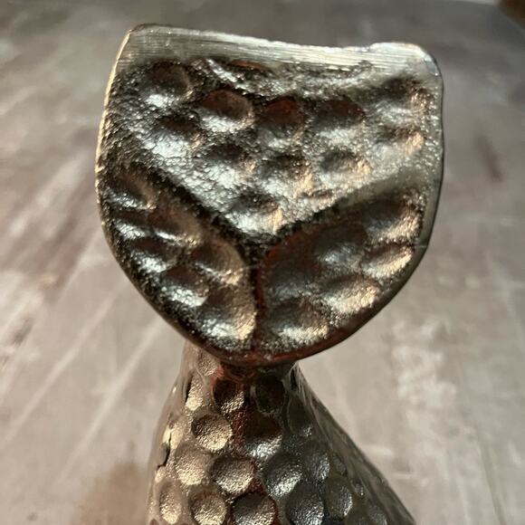 Silver cat statue with texture NWOT - Picture 2 of 6